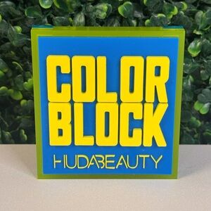 HUDA BEAUTY Color Block Blue & Green Obsessions Eyeshadow Palette (New)